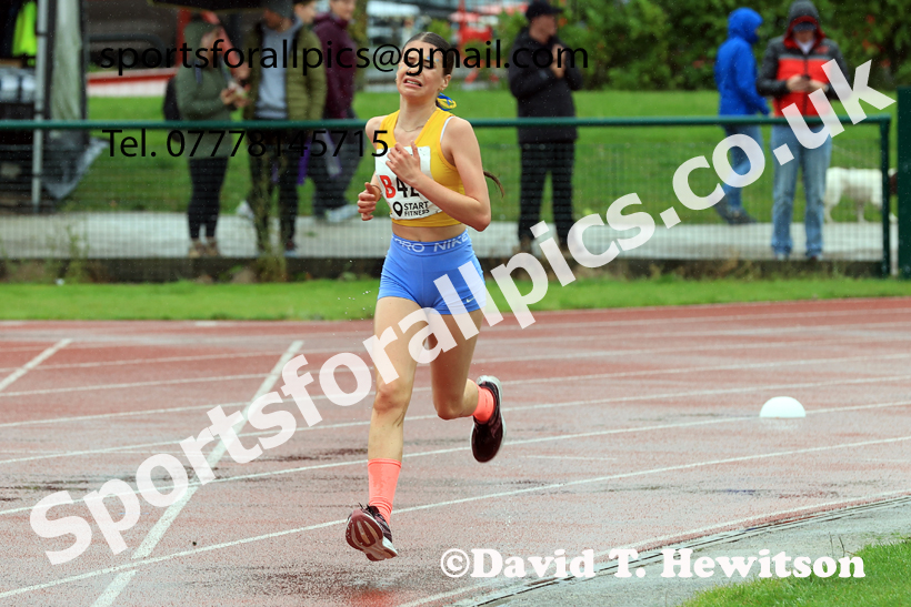 Girls Under-13s 2025 Northern Athletics Autumn Road Relays, Leigh, Lancashire. Photo: David T. Hewitson/Sports for All Pics